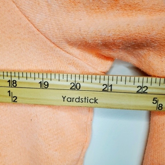 Victoria's Secret Peach Women's "Love Rules" Sweatshirt Size M - Picture 6 of 11